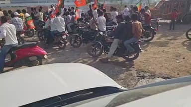 रेवासन गांव में सरपंच पद के प्रत्याशी Irfan Rewasan के पास पहुंचे सुभाष बंसल, धूमधाम से हुआ स्वागत...
#मेवात #मेवाती #mewati #hariyana #mewatireel #ताजा
