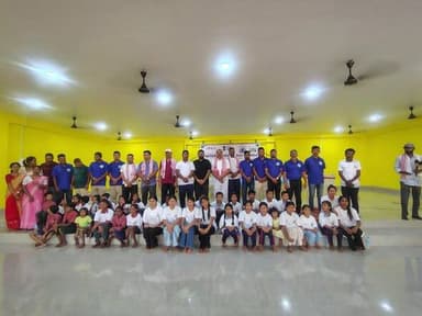 আজি বিশ্ব যোগ দিৱসৰ লগত সংগতি ৰাখি লাবিথ ফাউণ্ডেশ্যনে My Bharat ৰ সহযোগত ওদালগুৰি জিলাৰ পানেৰী চাহ বাগিছাৰ জগন্নাথ ভৱনত যোগ দিৱস অনুষ্ঠিত কৰে। অনুষ্ঠানত বিশিষ্ট অতিথি হিচাপে উপস্থিত থাকে টংলাৰ নৱ-নিৰ্বাচিত বিধায়ক বিকন চন্দ্ৰ ডেকা, খালিংদুৱাৰ সমষ্টিৰ পাৰিষদ অৰ্জুন দৈমাৰীৰ লগতে বহুতো বিশিষ্ট লোক।