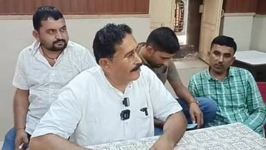 नवल किशोर लीलावत खुद बड़ा भूमाफिया हैं-खेराज प्रजापत।