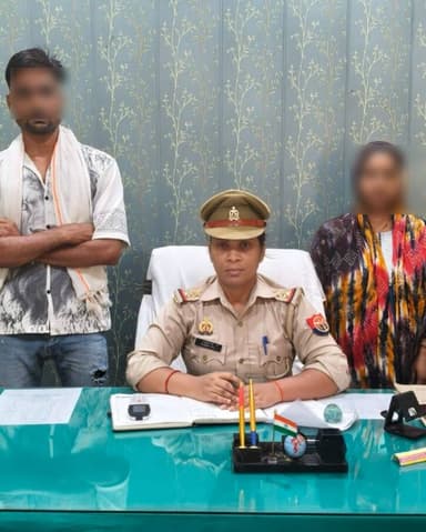 #amethipolice कानून व्यवस्था मजबूत करने के साथ ही खाकी कर रही रिश्तों को भी मजबूत। महिला थाना के प्रयास से 01 विवाहित जोड़ा पुनः साथ रहने को हुआ राजी। #MissionShakti5 #MissionShaktiUPP #ShePoweredUPP #WomenEmpowerment
@wpl1090 https://t.co/YboV5aUCCG
