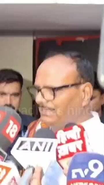 लखनऊ कोचिंग हादसा 12 की गई जान रोने लगे डिप्टी सीएम#shorts