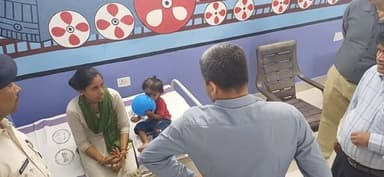 आज दिनांक 22/6/2026 को मॉडल सदर अस्पताल मधेपुरा के नवनिर्मित भवन में पोषण पुनर्वास केंद्र का संचालन शुरू हुआ, जिसका विधिवत उद्घाटन जिला पदाधिकारी मधेपुरा, श्री अभिषेक रंजन के द्वारा किया गया।। पोषण पुनर्वास केंद्र में जीरो से लेकर पाँच साल तक के कुपोषित बच्चों का इलाज किया जाएगा। पोषण पुनर्वास केंद्र 20 बेड का है, जिसमें मधेपुरा जिला अंतर्गत सभी प्रखंडों से कुपोषित बच्चों को इलाज मुहैया कराई जाएगी।
Information & Public Relations Department, Government of Bihar
Health Department, Government Of Bihar
Home Department, Govt. of Bihar