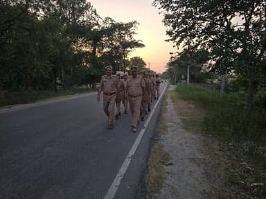 पुलिस अधीक्षक अमरोहा श्री लखन सिंह यादव के निर्देशन में समस्त थानों द्वारा कानून एवं शांति/सुरक्षा व्यवस्था कायम रखने हेतु अपने-अपने थाना क्षेत्रान्तर्गत पैदल गस्त तथा संदिग्ध व्यक्ति/वाहनों की चैकिंग की जा रही है ।
@Uppolice https://t.co/xK2Zovh2Aa
