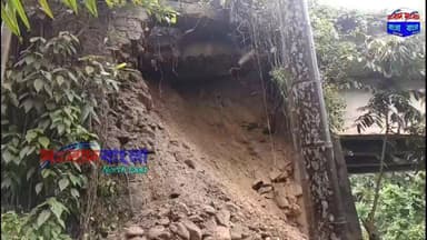 💢ধসে যাচ্ছে সেতুর অ্যাপ্রোচ, বন্ধ হয়ে যাওয়ার আশঙ্কায় ৬ নম্বর জাতীয় সড়ক💢