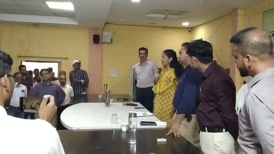 सागर #कलेक्टर द्वारा राहतगढ़ में आयोजित #विशेष #जनसुनवाई
#sagar
#Rahatgarh