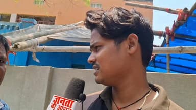 रोसड़ा नगर परिषद के महादेव मठ में सड़क को झील बनाने वाला अब गिरफ्त में! लापरवाही पर कार्रवाई के बाद लोगों में चर्चा तेज।
#Rosera #MahadevMath #RoseraNews #BiharNews #NagarParishad #ActionTaken #ViralNews #Samastipur #जनआक्रोश #BiharHistory