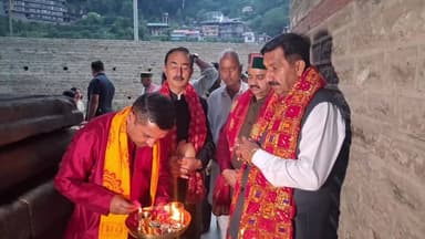 जुब्बल लाइव: डिप्टी सीएम मुकेश अग्निहोत्री पहुंचें मां हटेश्वरी के मंदिर देखें लाइव