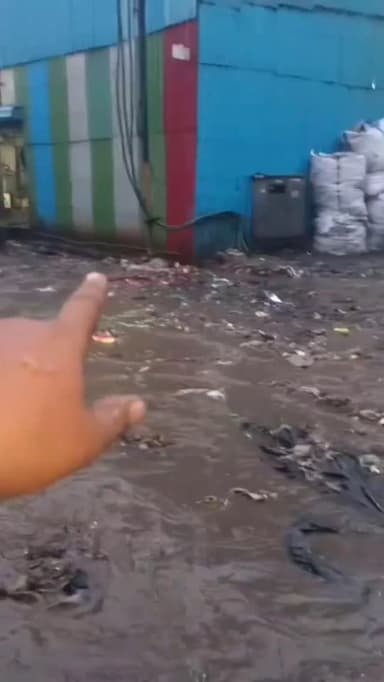 Dahisar Gausiya Market
NH 48, Dahisar, Mumbra, Navi Mumbai, Maharashtra 400612
