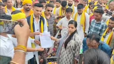 छिंदवाड़ा नगर: राष्ट्रीय क्रांति मोर्चा ने आदिवासी युवती की हत्या के विरोध में कलेक्टर कार्यालय में अपराधी को कड़ी सजा देने की माँग की
