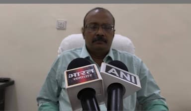 #LakhimpurKheri: बेहोशी के बाद कैद बाघिन मौत मामले में फील्ड डायरेक्टर का बयान सभी तरह के नियमो का पालन किया गया अब पीएम रिपोर्ट का इंतज़ार है।या