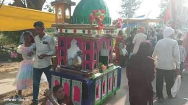 चिल्हिया में निकाला गया भव्य ताजिया जुलूस