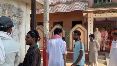 आज मुहर्रम के मौके पर समाजसेवी इक़बाल अहमद के द्वारा प्यासों के लिए पानी का इंतज़ाम लाइव