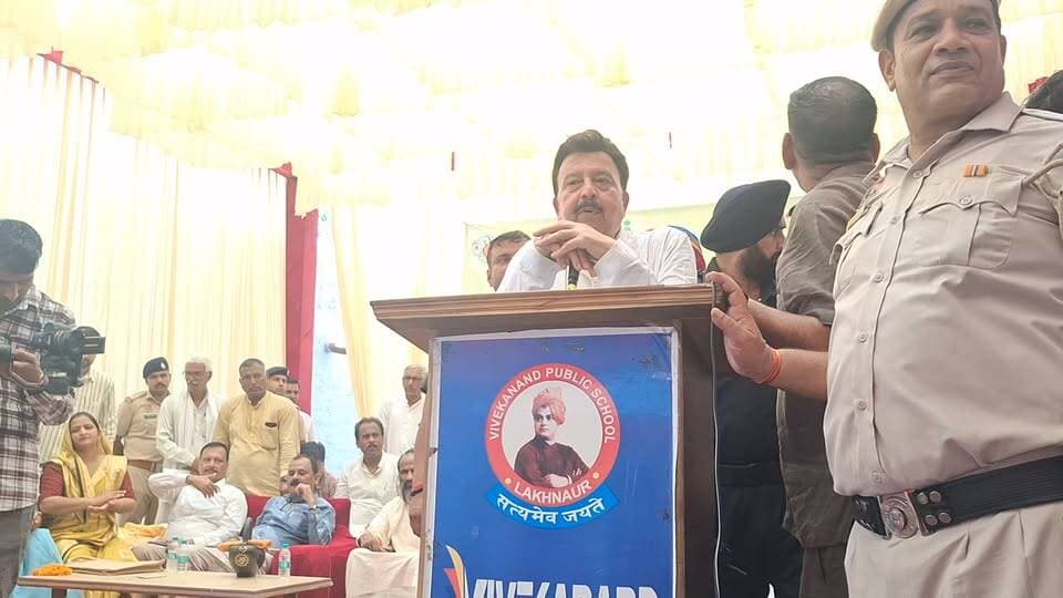 गांव बूढ़पुर में अमृत सरोवर व बायोडायवर्सिटी पार्क का शिलान्यास#हरियाणा के वन, पर्यावरण एवं उद्योग मंत्री राव नरबीर सिंह#संबोधित करते हुए