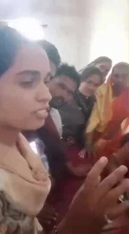 gram panchayat mendrka me awash yojna me sarpanch ki manmani