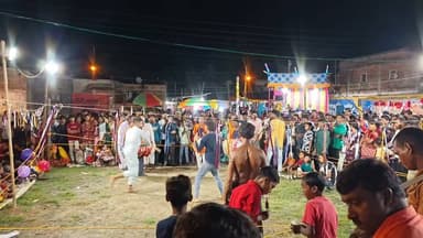 গঙ্গাসাগরের ফুলডুবিতে মহরম উদযাপন।।
#maharam #sagardwip #Gangasagar
গঙ্গাসাগর বেলাভূমি.com