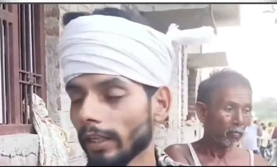 भरत तिवारी का भाई चंदन तिवारी भोजपुर पुलिस अधीक्षक पर धमकाने का आरोप लगा रहे हैं।
#viral #navvani #jagjahir #followers #BiharPolice