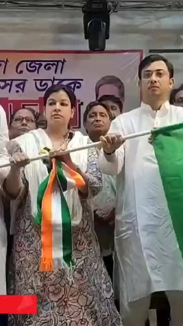 মালদায় তৃণমূল ছেড়ে ফের কংগ্রেসে যোগ দিলেন প্রসেনজিৎ দাস
