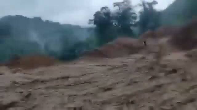 Arunachal Pradesh में कुदरत का कहर! भूस्खलन का ये VIDEO हो रहा है viral ?
#ArunachalPradesh #Landslide #HeavyRainfall #videoviral
#dbnlive
