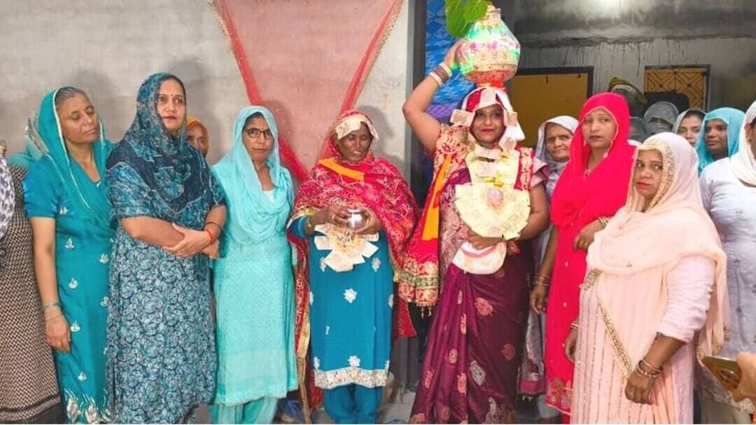बामडोला। बेटी जन्म पर कुआं पूजन। भोज। #bamdola #gulia_times #betibachaobetipadhao #kuvapujan