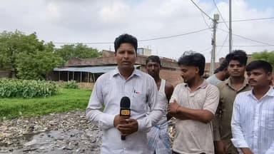 नगर पंचायत वलीदपुर के वार्ड नंबर 3 में 1 महीने से तालाब का गंदा पानी लोगों के घरों में घुसा, शिकायत के बाद भी नहीं हुआ समाधान मोहल्ले वासियों ने किया प्रदर्शन
#MAU #maunews #AkhileshYadav #AKSharma