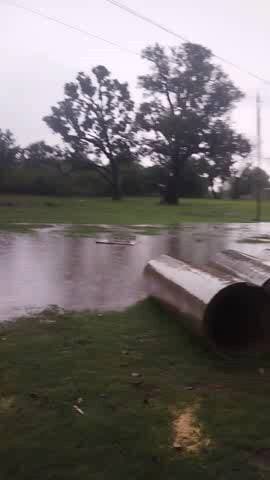 Garm barkhala Charkheda me musaladir barish