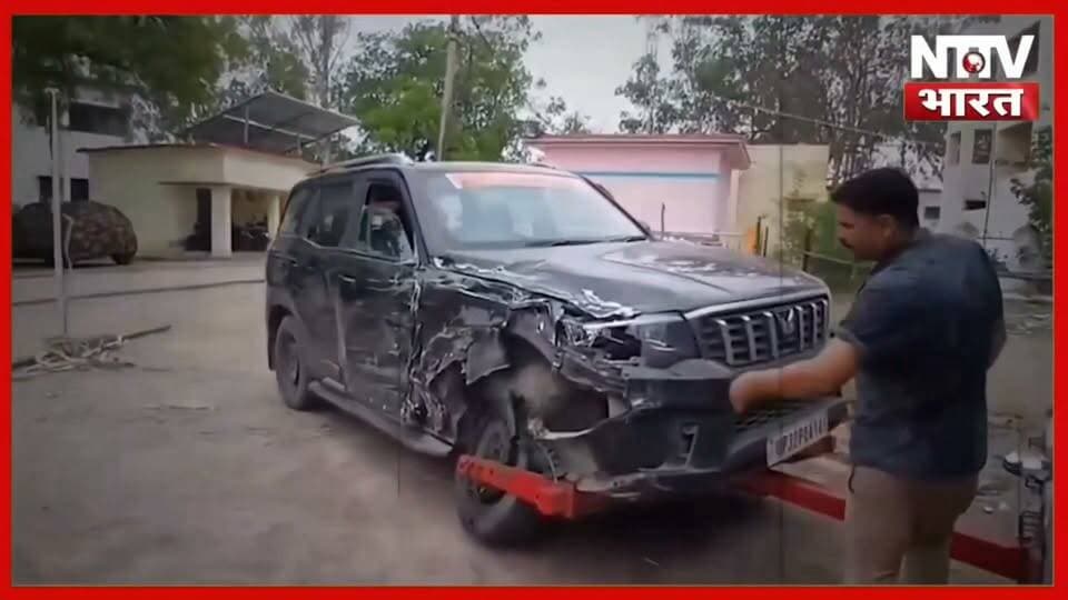 महोबा: #महोबा ;- कौन है विधायक बृजभूषण राजपूत की जान का दुश्मन?,
पिता बोले सरकार होगी जिम्मेदार..हादसा नहीं साजिश: गंगाचरण राजपूत
#followers 100083758001815:2048:Dharmendra Kumar
100044643540073:2048:Brijbhushan Rajput
#BrijBhushanRajput #GangacharanRajput #Mahoba #PoliticalNews #RoadAccident Part 2