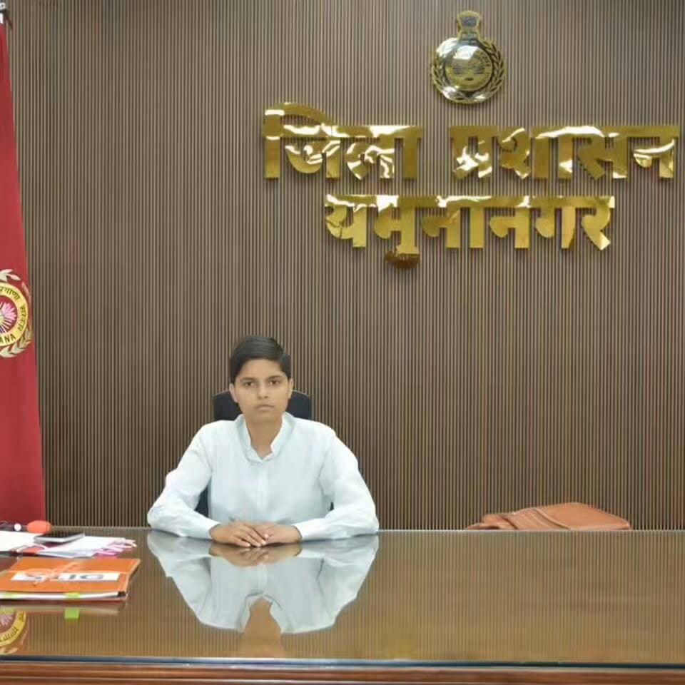 यमुनानगर एचटेट परीक्षार्थियों के लिए राहत: परीक्षा केंद्र तक पहुंचाएगी डायल-112, प्रशासन की सभी तैयारियां पूरी।।
#HTET2026 #Yamunanagar #Dial112 #Haryana #ExamUpdate #Education #TeacherEligibilityTest #StudentSupport #ExamDay #HaryanaPolice #PublicSafety #BreakingNews #IndiaNews #AKNewsHaryana