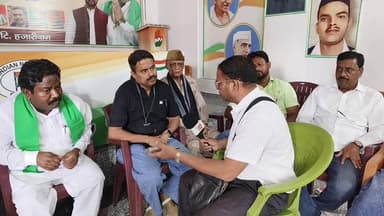 📍 LIVE | एआईसीसी से एसआईआर के झारखंड पर्यवेक्षक राहुल बल ने जिले में चल रहे एसआईआर अभियान को लेकर पार्टी के पदाधिकारियों एवं प्रखंड अध्यक्षों को जागरूक किया।
📺 कार्यक्रम की पूरी जानकारी और संबोधन देखिए हमारे साथ LIVE।
Hazaribagh Congress Indian National Congress
#FacebookLive #Hazaribagh #HazaribaghNews #Jharkhand #JharkhandNews #Congress #DistrictCongress #SIR #RahulBal #PoliticalUpdate #LiveNews #BreakingNews #IndianPolitics #NewsUpdate #HindiNews #LiveStreaming #Politics #JharkhandPolitics #CongressMeeting
