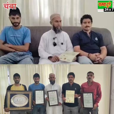 🌽 सलूणी के श्वेत मक्का को मिला GI टैग!
श्वेत मक्का संगठन के प्रधान याक़ूब मागरा, सचिव कृष्ण पंडित व अन्य पदाधिकारियों ने बताया कि यह उपलब्धि सलूणी, चम्बा और पूरे हिमाचल प्रदेश के किसानों के लिए गर्व का विषय है। जानिए GI टैग मिलने से किसानों और श्वेत मक्का को क्या होगा बड़ा फायदा।
#pmoindia #viralvideo
#SalooniWhiteMaize #GITag #Salooni #Chamba #Himachal #YakubMagra #KrishanPandit #WhiteMaize #Farmers #Agriculture #ChambaToday #BreakingNews #ViralVideo #HimachalNews #ChambaNews #LocalToGlobal