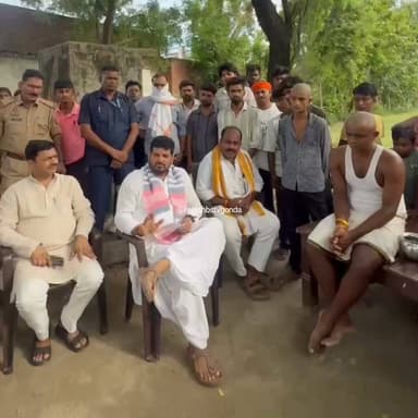 कोतवाली देहात के हरखापुर गांव में ट्रक पलटने और उससे हुई 3 लोगों की मौत के जिम्मेदार है, गोंडा में काम कर रहे जल जीवन मिशन के अधिकारी #gonda #jaljivanmission #negligence #BrijBhushanSharanSingh #swatantradevsingh