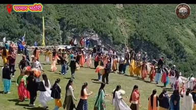 पांगी की आस्था, संस्कृति और परंपरा का संगम: 8 जुलाई को परमार भटोरी में सजेगा ऐतिहासिक छैतयाणी मेला।
#PangiValley #Chamba #HimachalPradesh #ChhaitiyaniMela #ParmarBhatori #KunoiyoNag #LordShiva #HimalayanCulture #TraditionalFestival #FolkDance #TribalCulture #HimachalTourism #IncredibleIndia #CultureAndTradition #ExploreHimachal हिम संदेश Pangi Administration हिम शिखर पांगी The Voice of Pangwal Pangi, Chamba, Himachal Pradesh Pangi Live News