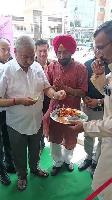 पांवटा साहिब में नया पतंजलि स्टोर