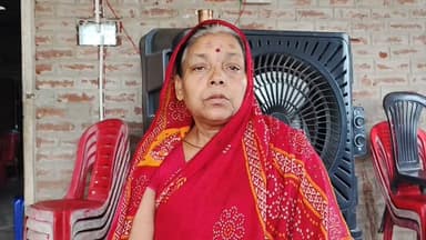 भरत तिवारी के माता-पिता और पूरे परिवार की एक ही पुकार -न्याय!
17 जुलाई को दिल्ली के जंतर-मंतर पर भारी संख्या में पहुँचें ताकि देश के प्रधानमंत्री और गृहमंत्री तक यह आवाज़ पहुँचे।
सवाल बड़ा है: SDO जांच के घेरे से बाहर कैसे हैं? क्या उन्हें बचाया जा रहा है?
देखें परिवार का यह भावुक संदेश और अपनी आवाज़ बुलंद करें। #JusticeForBharatTiwari #JantarMantar #PatnaNow #BiharNews #justice