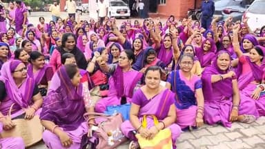 ***फूल नहीं चिंगारी है हम भारत की नारी हैं..........***
महिला आंगनबाड़ी कार्यकर्ताओं ने सौंपा ज्ञापन,
25 हजार मानदेय किए जाने की मांग को लेकर बारां जिला कलेक्टर कार्यालय पर प्रदर्शन कर सौंपा ज्ञापन।।
शहर कांग्रेस बारां #बारांभाजपा #CMO #CMORajasthan #anganbadi #MahilaBalVikas #mahilabalvikasbaran #Baran #pradarshan #Breakingnews #trendingnews #vairalpost