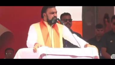 #बिहार: बांकीपुर विधानसभा क्षेत्र के उपचुनाव में बीजेपी प्रत्याशी अभिषेक कुमार सिन्हा 'बंटी' के नामांकन सभा को संबोधित करते मुख्यमंत्री सम्राट चौधरी..
#KaawKaawNews #BiharPolitics #AbhishekKumarSinhaBanti