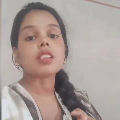 रायपुर: इंस्टाग्राम महिला इनफ्लुएंसर ने कहा, नकटी गांव के त्रिपाल में भी नोटिस लगाया जा रहा है