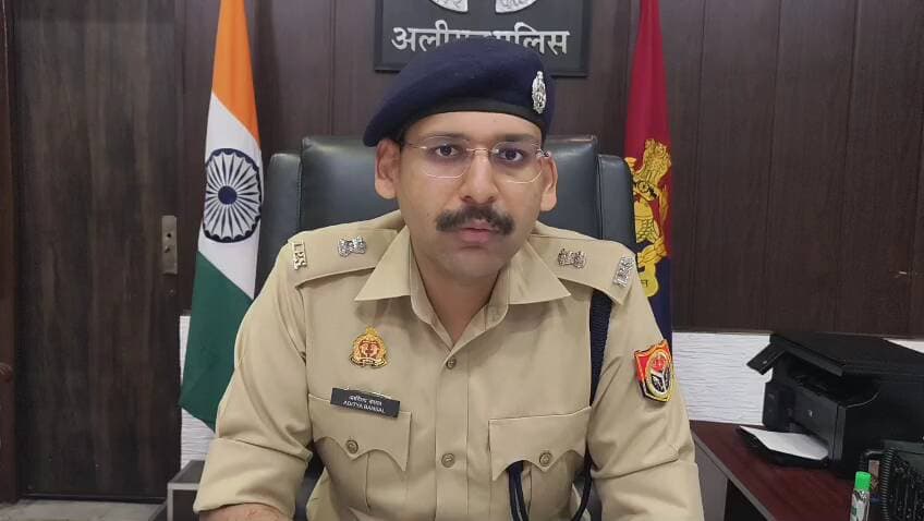 # गभाना में रोडवेज बस में लाइसेंसी पिस्टल से एक्सीडेंटल फायर, सिक्योरिटी गार्ड की मौत; एक पुलिसकर्मी समेत दो घायल