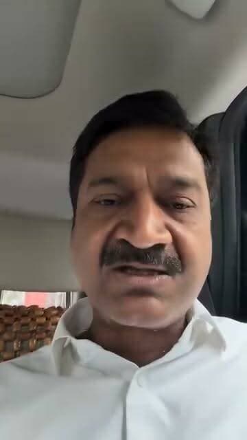 E20 Petrol Car Damage का दावा करते हुए Congress नेता मुदित अग्रवाल ने Nitin Gadkari, सरकार को सुनाया।
ये हैं दिल्ली कांग्रेस के प्रदेश उपाध्यक्ष मुदित अग्रवाल.. जिनका कहना है कि कुछ दिन पहले उनकी गाड़ी अचानक रास्ते में बंद हो गई । बहुत कोशिश की लेकिन गाड़ी स्टार्ट नहीं हो पाई ।
#NitinGadkari #E20 #ethenolscam #congressnews