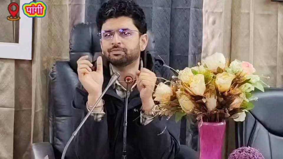 पांगी में तीन दिवसीय प्राकृतिक आपदा प्रबंधन प्रशिक्षण संपन्न, 50 प्रतिभागियों ने सीखे राहत एवं बचाव के गुर 🌟💪🌎🏔️💡
#Pangi #HimachalPradesh #DisasterManagement #DisasterPreparedness #EmergencyResponse #SearchAndRescue #FirstAid #CommunityTraining #HomeGuards #FireServices #DisasterResponse #SafetyAwareness #Resilience #TribalArea #Chamba #Killar #HimSandesh #HimachalNews #CommunitySafety #NaturalDisasters हिम संदेश Pangi Administration हिम शिखर पांगी Pangi, Chamba, Himachal Pradesh
