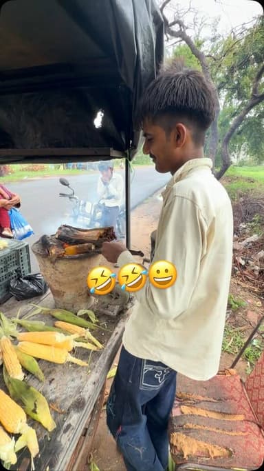 मक्का का भुट्टा खाओ 😀😀#comedyreels