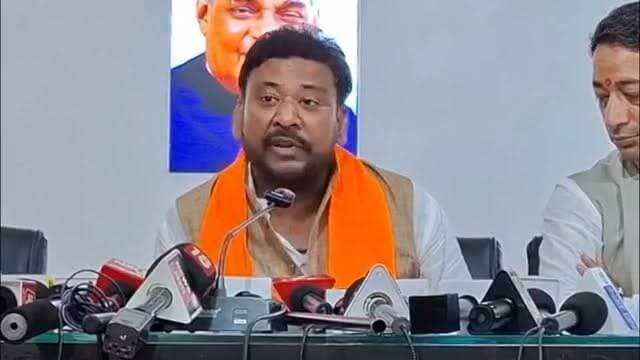 बदल गया बाँकीपुर उपचुनाव मे बीजेपी का प्रत्याशी। नीरज कुमार सिन्हा होंगे नए उम्मीदवार। #bankipur #bihar #bjpbihar