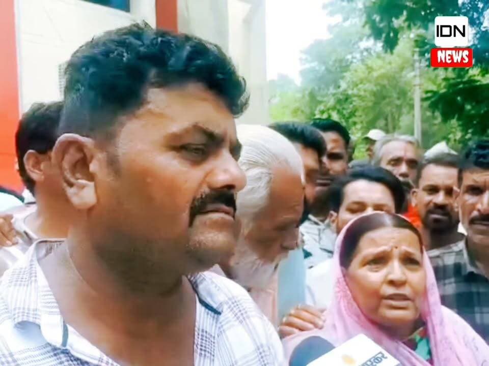 ललितपुर - सुनिए... स्वर्गीय राजाराम गोस्वामी के बेटे ने क्या कहा? ललितपुर की इस घटना पर दिया बड़ा बयान
#ललितपुर #राजाराम_गोस्वामी #LalitpurNews #BreakingNews #बड़ा_बयान #उत्तरप्रदेश #UPNews #IndiaDabangNews #LatestNews #ViralNews #NewsUpdate #Reels #Shorts #Trending #HindiNews