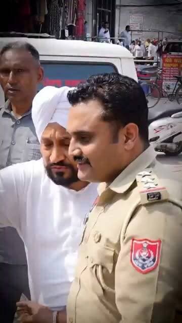 ਮੋਰਿੰਡਾ ਨਗਰ ਕੌਂਸਲ ਦੀ ਪ੍ਰਧਾਨਗੀ ਚੋਣ ਦੌਰਾਨ ਹੋਈ ਬੁਰਛਾਗਰਦੀ ਲੋਕਤੰਤਰ 'ਤੇ ਕਾਲਾ ਧੱਬਾ, ਬਹੁਮਤ ਤੋਂ ਬਿਨਾਂ ਬਣਾਇਆ ਗਿਆ ਪ੍ਰਧਾਨ ਗੈਰਕਾਨੂੰਨੀ
