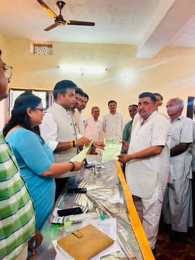 जोधपुर जिला कलेक्टर पहुंचे बालेसर के के बेलवा में ग्रामीण सेवा शिविर में