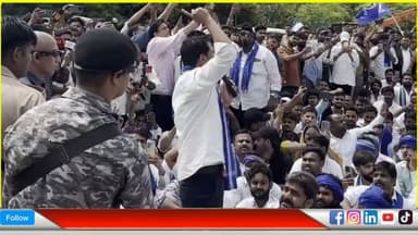 आजाद समाज पार्टी काशीराम के राष्ट्रीय अध्यक्ष चंद्रशेखर आजाद ब उनके हजारों कार्यकर्ता मेरठ टोल प्लाजा पर धरने प्रदर्शन में सरफरोशी की तमन्ना अब हमारे दिल में है देखना है जोर कितना बाजू के तिल में है नारे से शुरू बात की