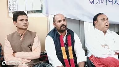 पांगी में भाजपा मंडल का क्रमिक अनशन पांचवें दिन भी जारी, विभिन्न मोर्चों के पदाधिकारियों ने दर्ज कराई मौजूदगी
इस अवसर पर भाजपा सचिव सुरेश धर्माणी ने क्या कहा आप भी देखे?
#BJP #Pangi #Chamba #HimachalPradesh #Protest #Dharna #HungerStrike #BJPMandalPangi #TribalArea #PublicIssues #HimSandesh हिम संदेश Pangi Administration Pangi Live News