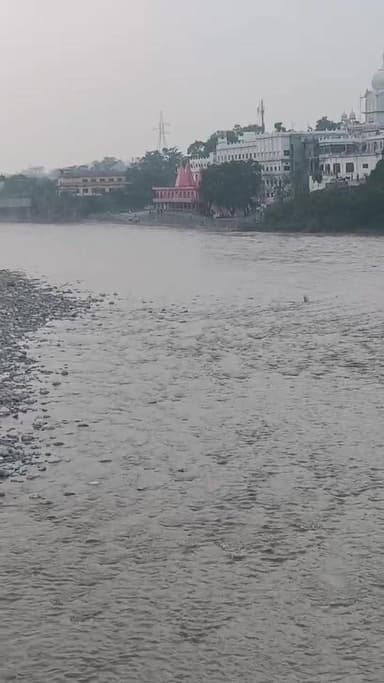 65 करोड़ पानी में डूबे