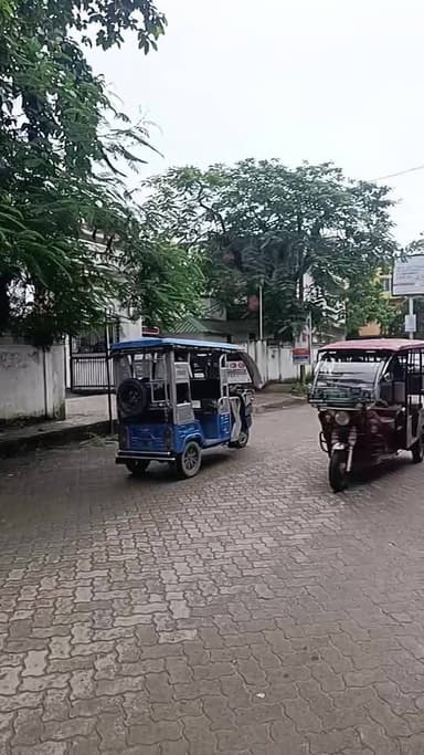 SHRI SHRI SHONI PUJA .....
HAILAKANDI KACHARI ROAD...