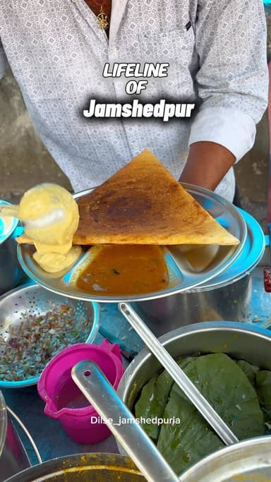 🥞 Dosa isn’t just a dish… it’s the lifeline of Jamshedpur! ❤️
From crispy golden dosas to buttery masala fillings and flavorful chutneys, every bite feels like comfort. Whether it’s breakfast, evening snacks, or a late-night craving, Jamshedpur always has a dosa spot waiting for you! 😋
📍Tag your favorite dosa place in Jamshedpur and the friend who never says no to dosa! 👇
Follow @dilse_jamshedpuria for more hidden food gems, local stories, and everything that makes our Steel City special. ❤️
#Jamshedpur #DilSeJamshedpuria #Dosa #MasalaDosa #StreetFood JamshedpurFood Foodie FoodLover SteelCity Jharkhand SouthIndianFood InstaFood ReelsIndia ExploreJamshedpur FoodReels
jharkhand
instagram
keepsupporting
reelsinstagram
reelkarofeelkaro
reelitfeelit
reels
trending
trendingreels