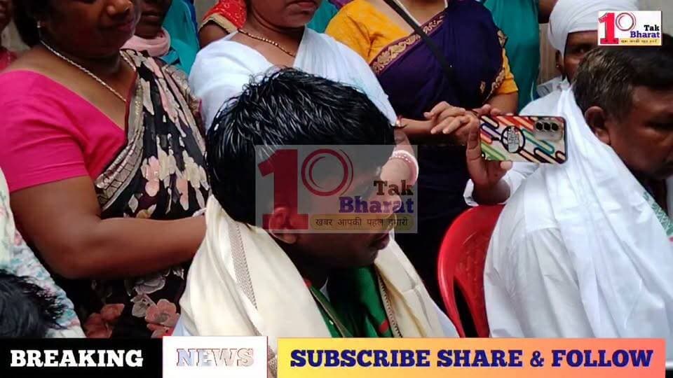 आदिवासी खिलाड़ी की संघर्ष से सफलता तक की कहानी: अवहेलना झेली, झाड़ू-पोछा कर बढ़ा आगे, कोच के साथ से हासिल की कामयाबी।
#गोड्डा #Lalmatia #mahagama #झारखंड #jharkhand #mma #mmafighter #mmatraining Hemant Soren